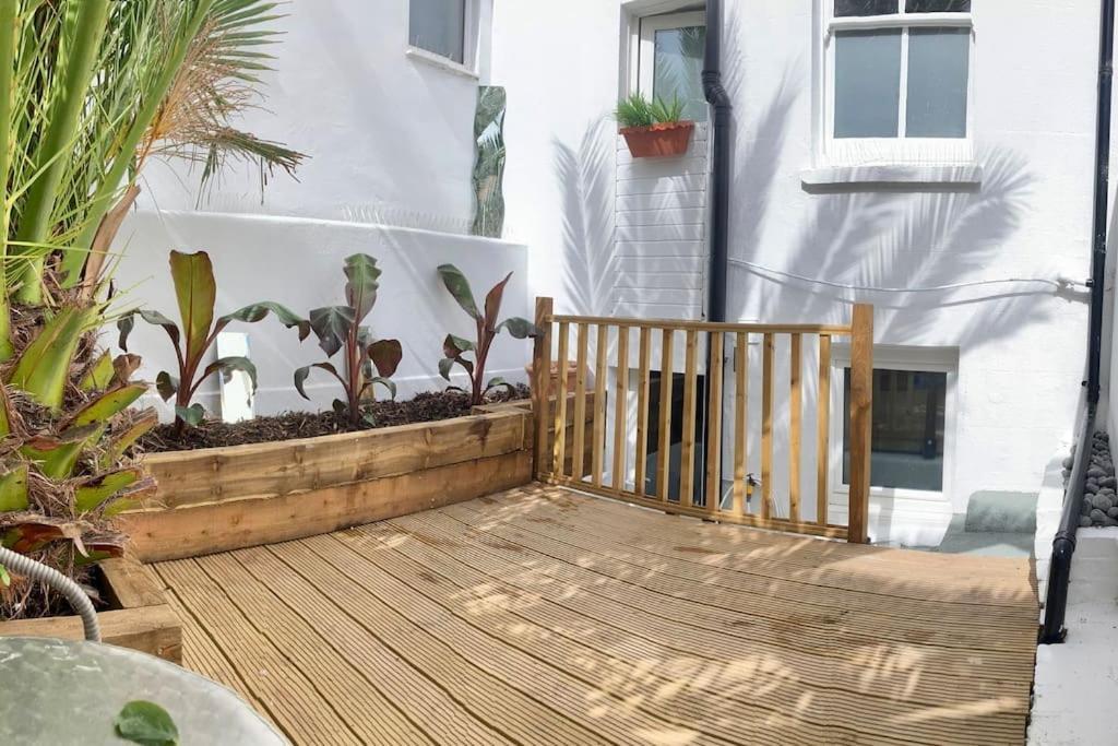 Апартаменты Brighton Palms Экстерьер фото