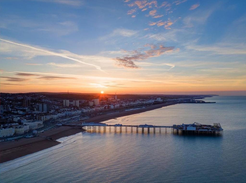 Апартаменты Brighton Palms Экстерьер фото